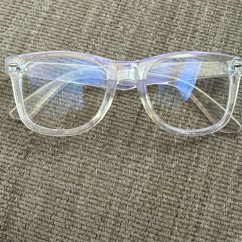 Women’s blue light glasses